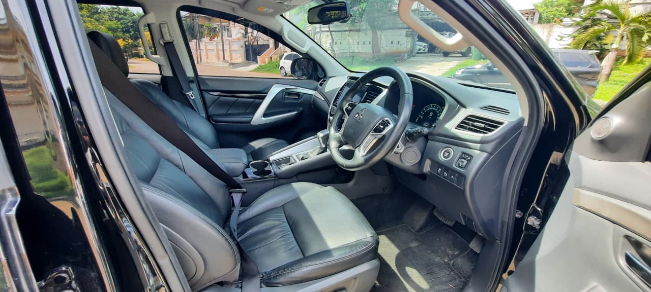 Gambar Pajero sport 2.4 dakar at 